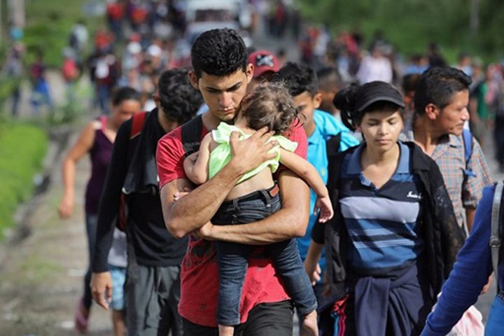 সেনাবাহিনী দিয়ে অবৈধ অভিবাসী তাড়াবেন ট্রাম্প