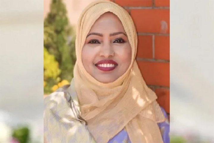 বরিশালে মহিলা লীগ নেত্রী কোহিনুর গ্রেপ্তার