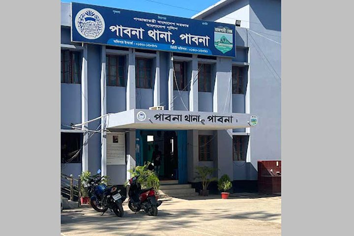 পূর্ববিরোধে কলেজছাত্রকে ছুরি মেরে হত্যা