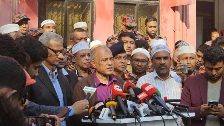 ‘আমাদেরই ব্যর্থতা’ নয়নের জানাজা শেষে উপদেষ্টা