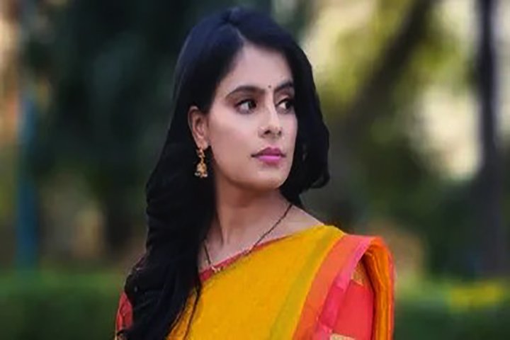 কন্নড় অভিনেত্রীর ঝুলন্ত দেহ উদ্ধার, তদন্তে পুলিশ