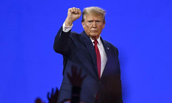 ১৮ হাজার ভারতীয়কে ফেরত পাঠাবেন ট্রাম্প