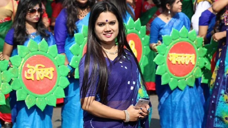 নিষিদ্ধ সংগঠন ছাত্রলীগের ইডেন কলেজ শাখা সভাপতি রীভা গ্রেপ্তার