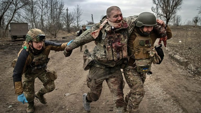 রাশিয়ার অভিযানে ৪৩ হাজার সেনা নিহতের দাবি ইউক্রেনের