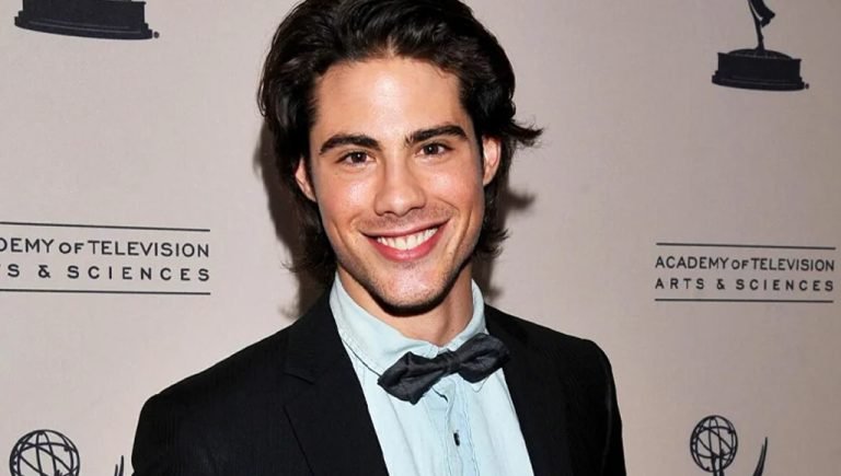 নিজ বাড়িতে মার্কিন অভিনেতার রহস্যজনক মৃত্যু