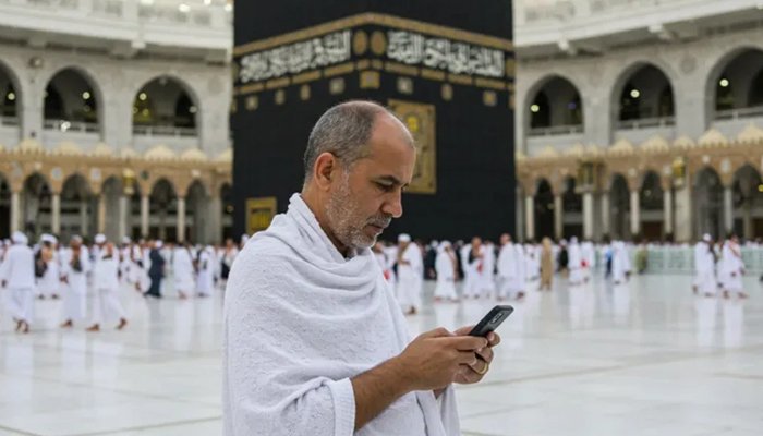 হজযাত্রীদের সহায়তায় মক্কা-মদিনায় টোল ফ্রি নম্বর চালু