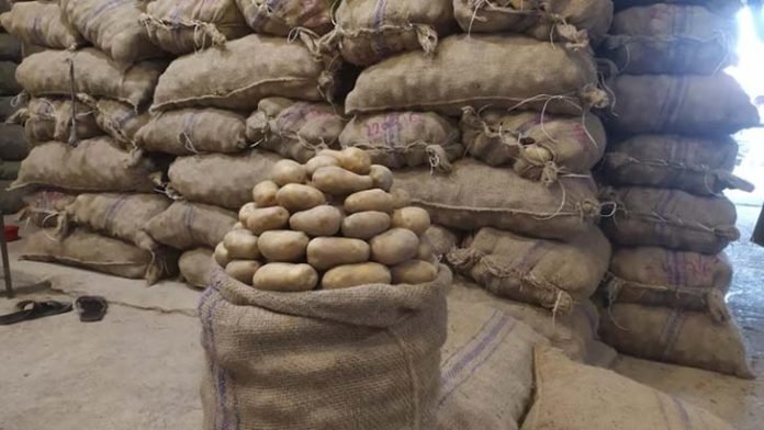 আরও ৯টি শুল্ক স্টেশন দিয়ে আলু আমদানির অনুমতি