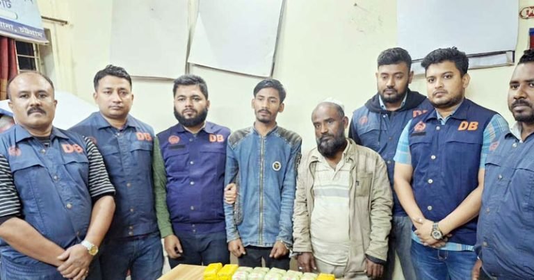 পটিয়ায় দুই কোটি টাকার ইয়াবাসহ দুই কারবারি গ্রেপ্তার