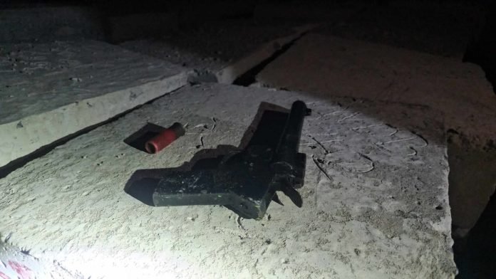 খাগড়াছড়িতে পরিত্যক্ত মাঠে মিললো গুলিসহ ওয়ান শুটার পাইপ গান