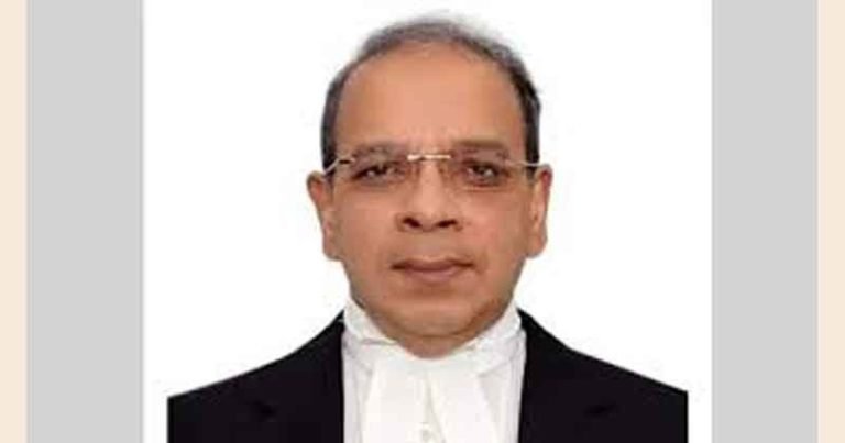 বাঙালি জাতিসত্ত্বার একটি প্রাথমিক স্তম্ভ একুশে: প্রধান বিচারপতি