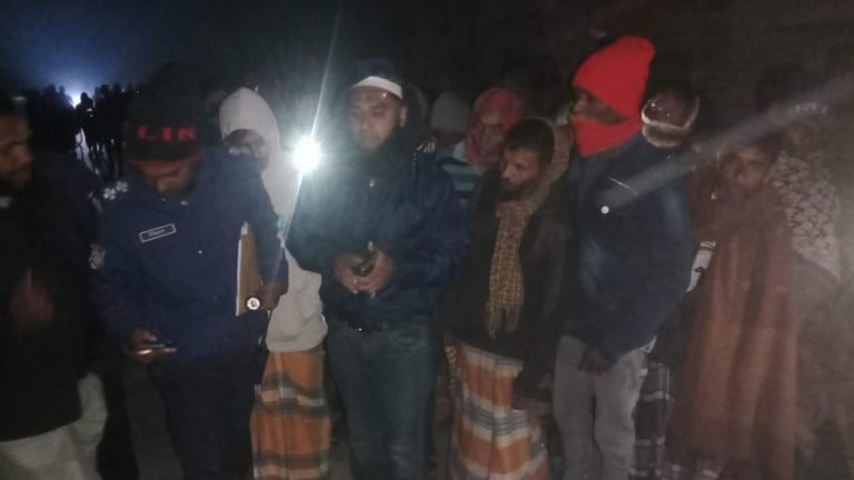 চুয়াডাঙ্গায় ট্রাক্টরের ধাক্কায় ২ মোটরসাইকেল আরোহী নিহত