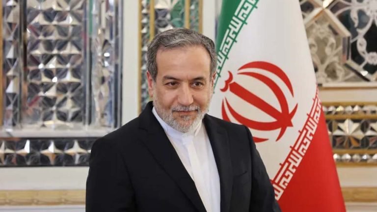 পারমাণবিক স্থাপনায় যেকোনো আক্রমণ ‘সর্বাত্মক যুদ্ধ’ শুরুর হুমকি ইরানের