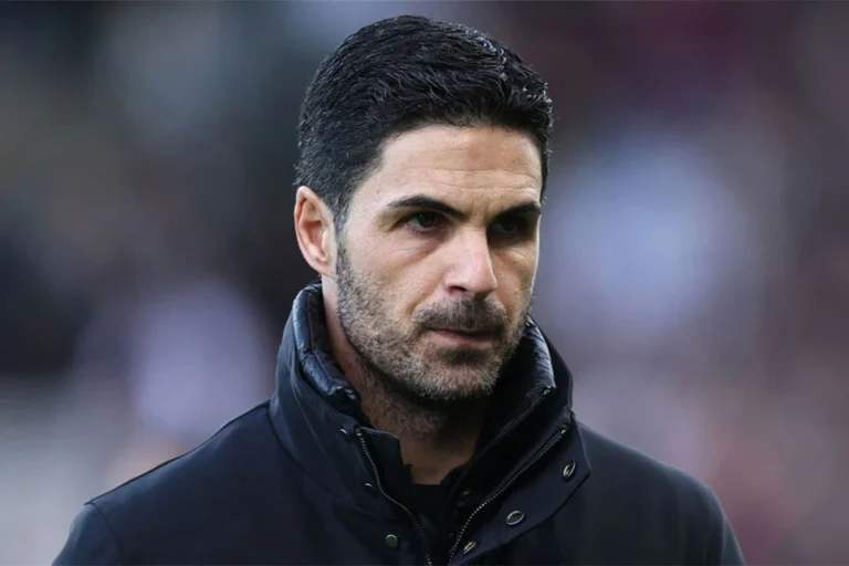 শেষ পর্যন্ত লড়তে চান আর্সেনাল কোচ