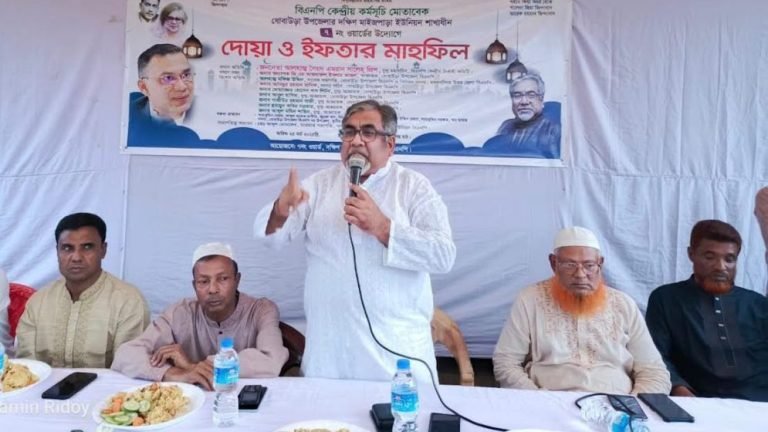 সেনাবাহিনী নিয়ে ‘গুজবে’ পা না দেওয়ার আহ্বান প্রিন্সের