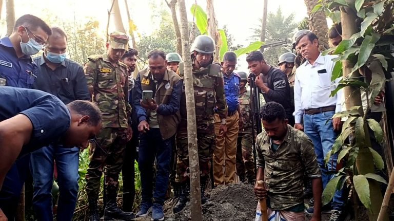 অপহরণ করে চাঁদা না পেয়ে মাদ্রাসা শিক্ষার্থীকে হত্যা, আটক ৩