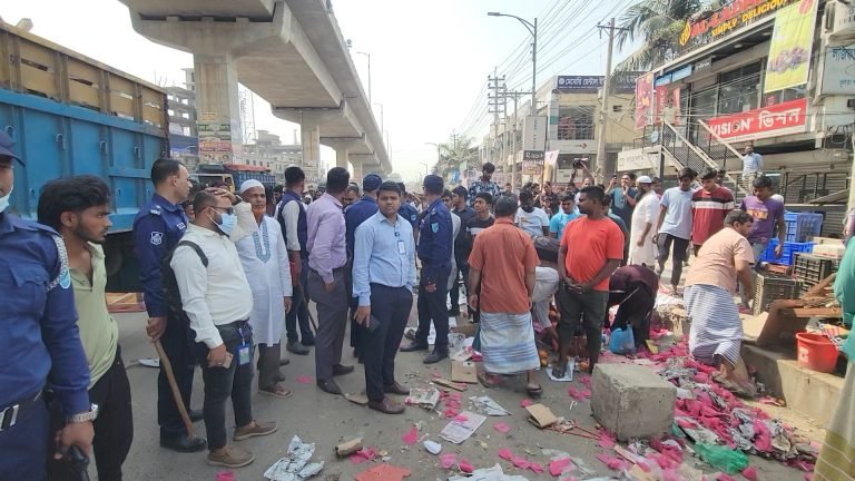 ঢাকা-সিলেট মহাসড়ক দখল মুক্ত করতে উচ্ছেদ অভিযান