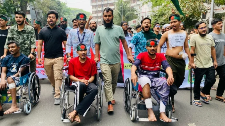 আওয়ামী লীগ নিষিদ্ধে ৪৮ ঘণ্টার আল্টিমেটাম দিলো ‘ওরিয়র্স অব জুলাই’