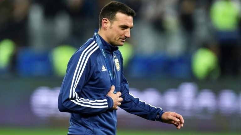 মেসি-মার্টিনেজদের বিকল্প খুঁজছেন স্কালোনি