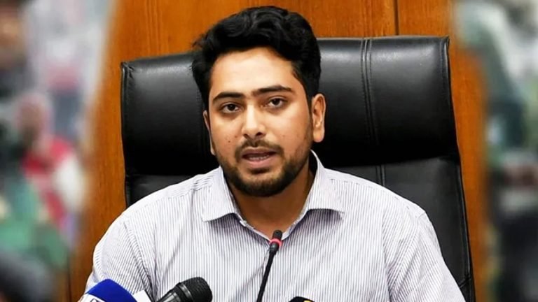 আওয়ামী লীগ পুনর্বাসনের পরিকল্পনা কঠোর হাতে দমন করা হবে: নাহিদ