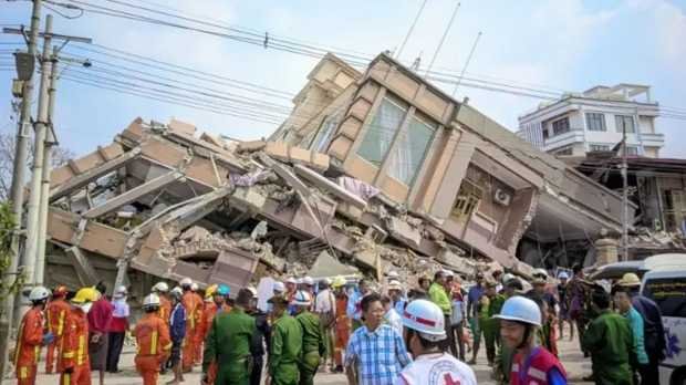 মায়ানমারে ভয়াবহ ভূমিকম্পে মৃতের সংখ্যা বেড়ে ৬৯৪