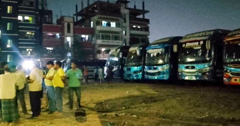 বাস ডিপোর চাঁদা নিয়ে বিএনপির দুই গ্রুপের সংঘর্ষ