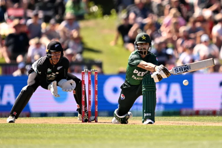 ৯১ রানে অলআউট পাকিস্তান, নিউজিল্যান্ড জিতল ১০ ওভারে