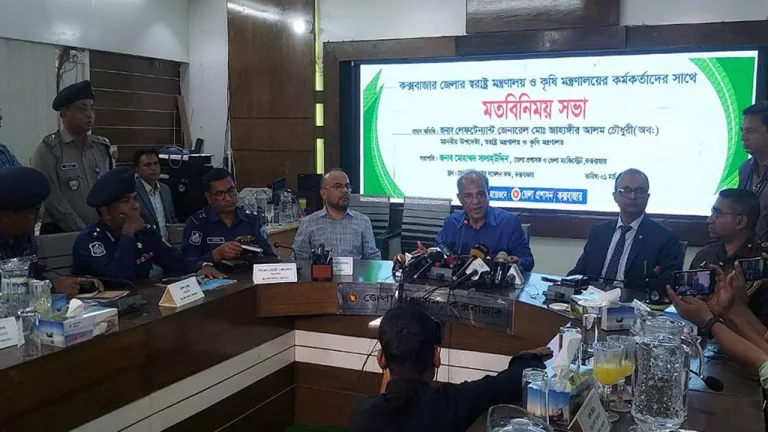 আমাদের প্রশাসনে একটি রোগ আছে: স্বরাষ্ট্র উপদেষ্টা