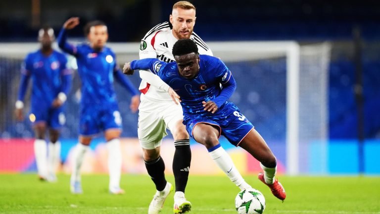 হেরেও কনফারেন্স লিগের সেমিফাইনালে চেলসি