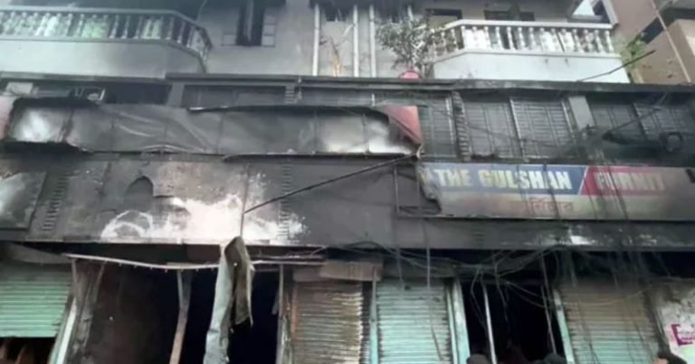 রাজধানীতে লেপ-তোশকের দোকানে আগুন, নিহত ১