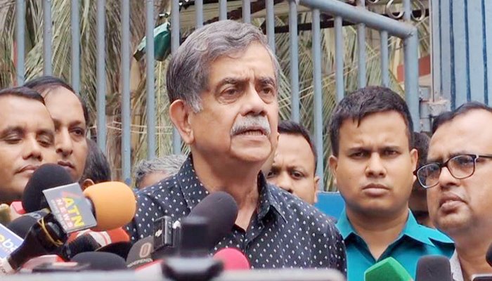 প্রশ্নফাঁস ঠেকাতে সব প্রস্তুতি নেওয়া হয়েছে: শিক্ষা উপদেষ্টা