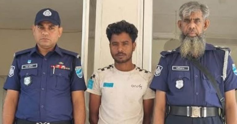 মির্জাপুরে নিজের মেয়েকে ধর্ষণের অভিযোগে বাবা গ্রেপ্তার