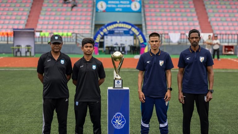 সাফ অনূর্ধ্ব-১৯ চ্যাম্পিয়নশিপের ফাইনালে আজ ভারতের মুখোমুখি বাংলাদেশ