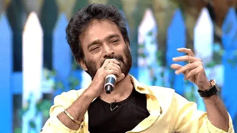 তোপের মুখে পোস্ট সরিয়ে নিলেন নচিকেতা