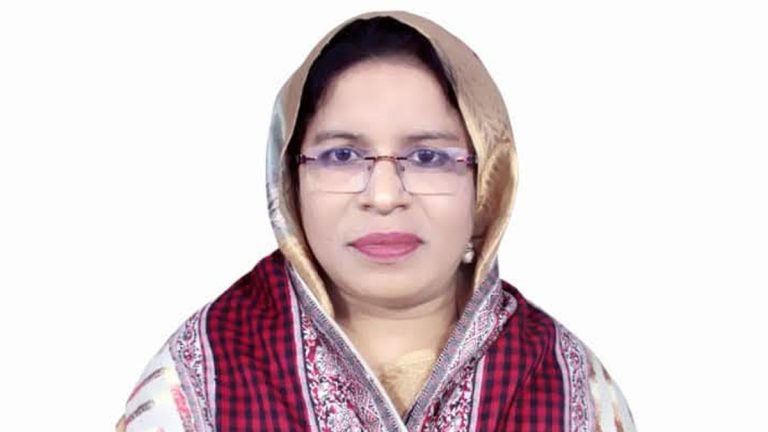 সাবেক এম‌পি লায়লা পারভীন‌ সেঁজুতি সাতক্ষীরায় গ্রেফতার