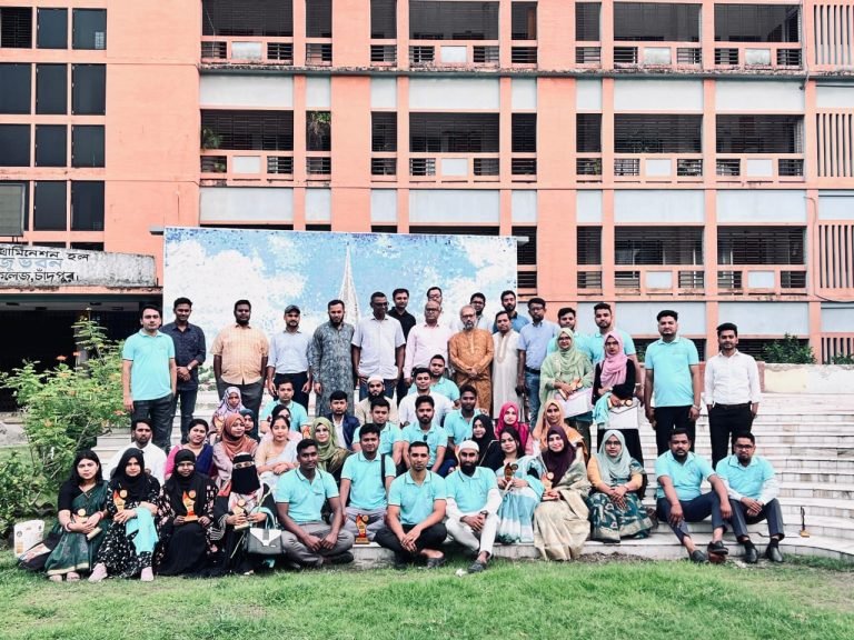 চাঁদপুর সরকারি কলেজে মাস্টার্স সমাপনী অনুষ্ঠান: বিদায়-অনুভবে হৃদয় ছুঁয়ে গেল এক স্নিগ্ধ বিকাল