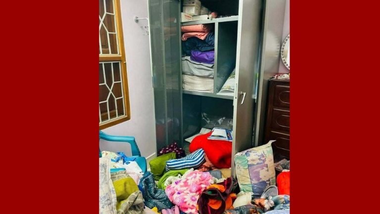 কালিয়াকৈরে ব্যবসায়ীর বাড়িতে দুর্ধর্ষ ডাকাতি