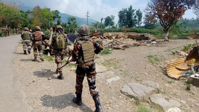 মণিপুরে আসাম রাইফেলসের অভিযান, নিহত ১০ বিচ্ছিন্নতাবাদী