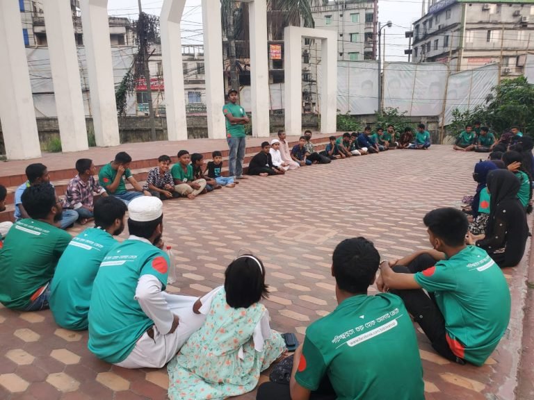 টঙ্গীতে বিডি ক্লিনের পরিচ্ছন্নতা অভিযান ও সচেতনতামূলক আলোচনা সভা