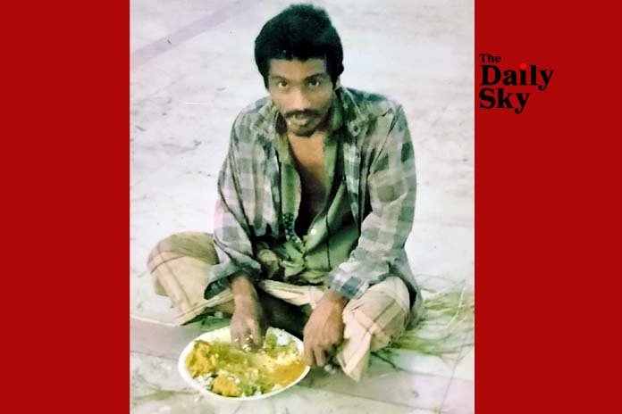 ২৫ দিন ধরে নিখোঁজ বাবুর সন্ধান চায় বাবা মা