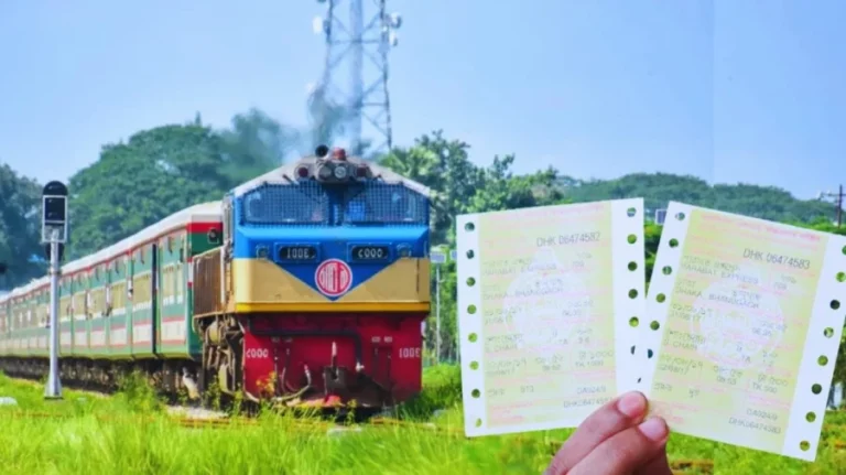 ঈদে ঘরমুখো মানুষের জন্য ট্রেনের আগাম টিকিট বিক্রি শুরু