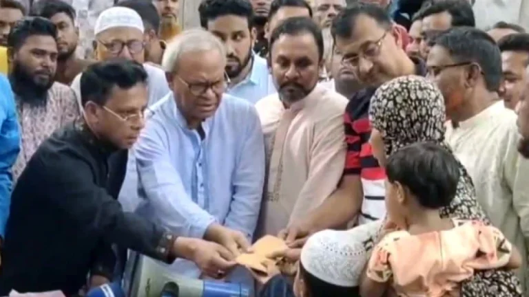 শহীদ পরিবারের পাশে দাঁড়াতে পারেনি সরকার: রিজভী