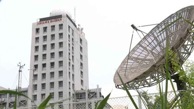 ঢাকাসহ ১১ অঞ্চলে ৬০ কিমি বেগে ঝড়ের আশঙ্কা