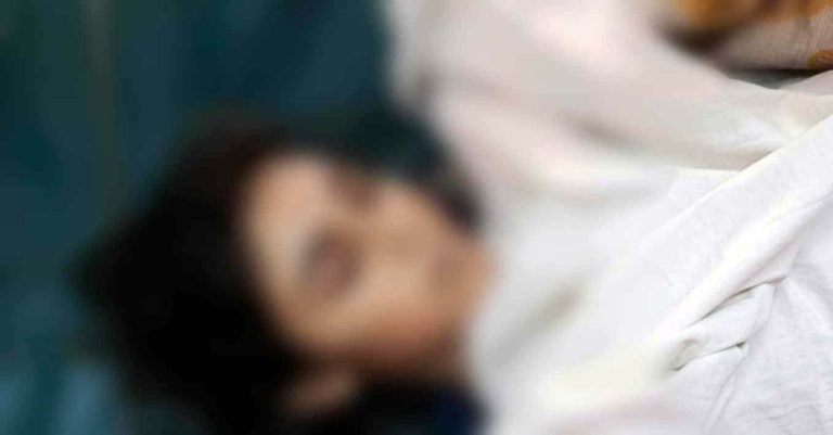 বেনাপোলে অষ্টম শ্রেণির ছাত্রীর আত্মহত্যা