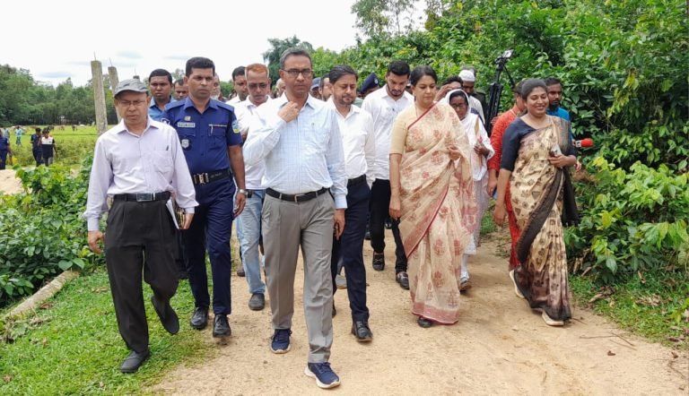 সাংবাদিকদের ওপর হামলা: দুই সপ্তাহে দেশে ১২টি বন্যহাতির মৃত্যু হয়েছে, যা স্বাভাবিক ঘটনা না; শেরপুরে পরিবেশ উপদেষ্টা