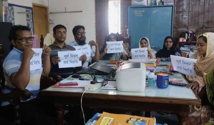 প্রাথমিক শিক্ষকদের আন্দোলন নিয়ে বসছেন গণশিক্ষা উপদেষ্টা