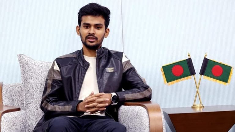 ইশরাকের শপথ নিয়ে আইনি জটিলতা আছে: উপদেষ্টা আসিফ