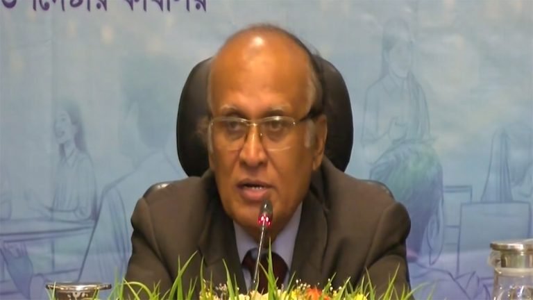 সম্পদে পরিণত না করা গেলে জনসংখ্যা দেশের বোঝা হবে: প্রধান উপদেষ্টার মুখ্য সচিব