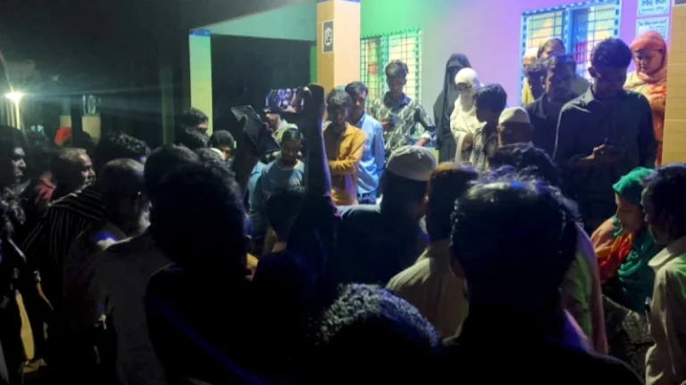 পোস্টার লাগানো নিয়ে বিএনপির দুই পক্ষের সংঘর্ষ, নিহত ১