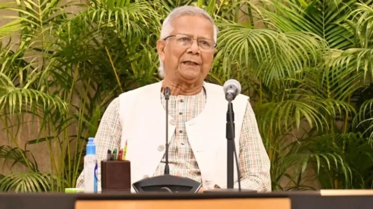 প্রধান উপদেষ্টার সঙ্গে ৮ রাজনৈতিক দলের বৈঠক সন্ধ্যায়