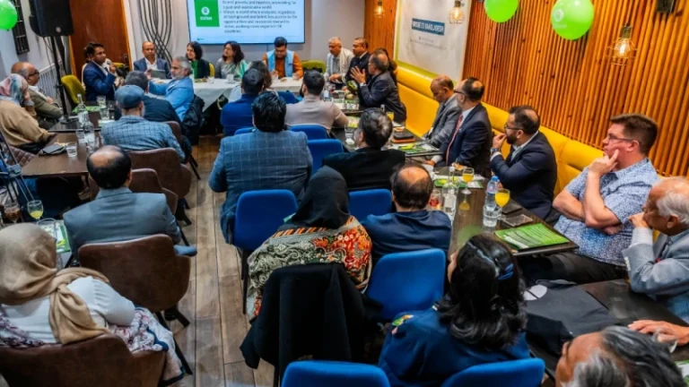 যুক্তরাজ্যে ডায়াস্পোরা ও অক্সফ্যামের উদ্যোগে ‘ব্রিজ টু বাংলাদেশ’ উদ্বোধন